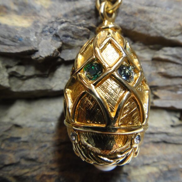Vintage Joan Rivers Classics Collection Faberge Egg Pendant Necklace - Picture 6 of 10